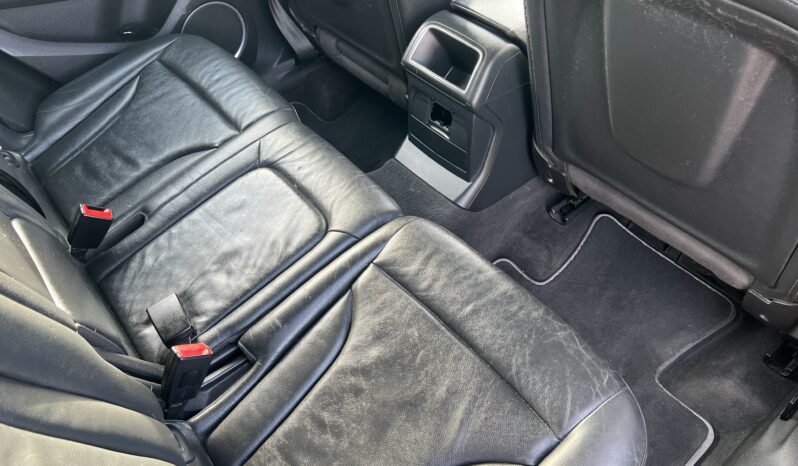 Audi Q5 2.0 TDI S line Special Edition quattro Euro 5 (s/s) 5dr, 2011 model full