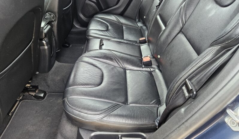 Volvo V40 1.6 D2 SE Lux Euro 5 (s/s) 5dr, 2015 model full