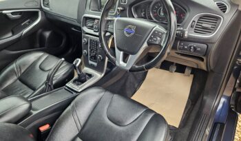 Volvo V40 1.6 D2 SE Lux Euro 5 (s/s) 5dr, 2015 model full