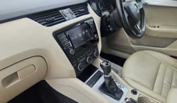 Skoda Octavia 1.6 TDI SE L DSG Euro 6 (s/s) 5dr, 2015 model full