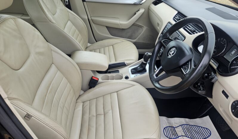 Skoda Octavia 1.6 TDI SE L DSG Euro 6 (s/s) 5dr, 2015 model full