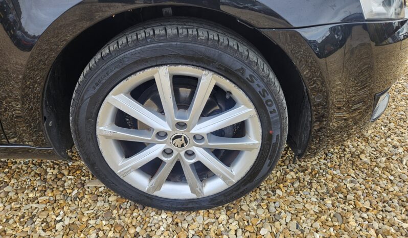 Skoda Octavia 1.6 TDI SE L DSG Euro 6 (s/s) 5dr, 2015 model full