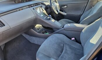 Toyota Prius 1.8 VVT-h T Spirit CVT Euro 5 (s/s) 5dr, 2011 model full