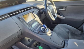 Toyota Prius 1.8 VVT-h T Spirit CVT Euro 5 (s/s) 5dr, 2011 model full