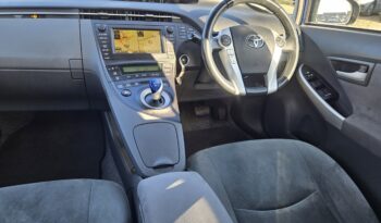 Toyota Prius 1.8 VVT-h T Spirit CVT Euro 5 (s/s) 5dr, 2011 model full