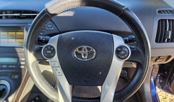 Toyota Prius 1.8 VVT-h T Spirit CVT Euro 5 (s/s) 5dr, 2011 model full