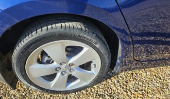 Toyota Prius 1.8 VVT-h T Spirit CVT Euro 5 (s/s) 5dr, 2011 model full