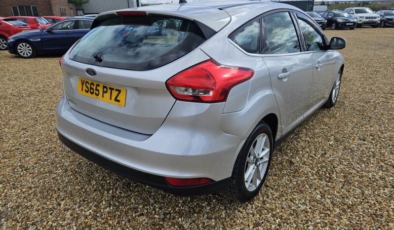 Ford Focus 1.5 TDCi Zetec Euro 6 (s/s) 5dr, 2015 model full