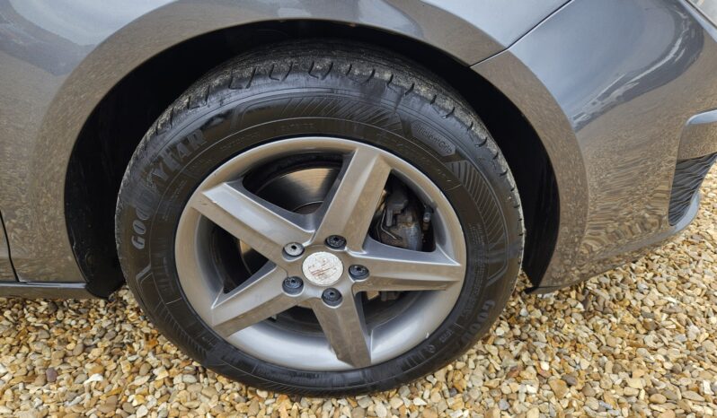 SEAT Altea XL 1.6 TDI Ecomotive CR I TECH Euro 5 (s/s) 5dr, 2014 model full