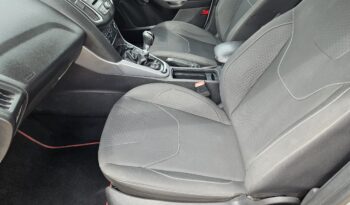 Ford Focus 1.5 TDCi Zetec Euro 6 (s/s) 5dr, 2015 model full
