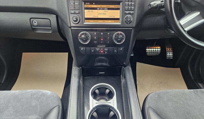 Mercedes-Benz M Class 3.0 ML350 CDI V6 BlueEfficiency Sport G-Tronic 4WD Euro 5 5dr, 2011 model full