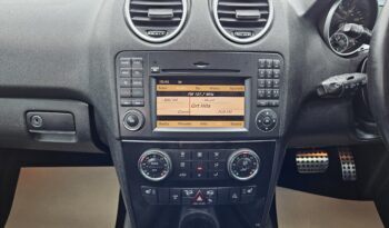 Mercedes-Benz M Class 3.0 ML350 CDI V6 BlueEfficiency Sport G-Tronic 4WD Euro 5 5dr, 2011 model full