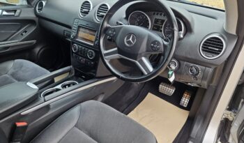 Mercedes-Benz M Class 3.0 ML350 CDI V6 BlueEfficiency Sport G-Tronic 4WD Euro 5 5dr, 2011 model full
