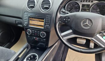 Mercedes-Benz M Class 3.0 ML350 CDI V6 BlueEfficiency Sport G-Tronic 4WD Euro 5 5dr, 2011 model full