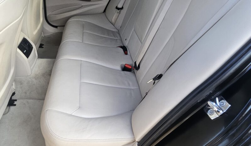 BMW 3 Series 2.0 320d Modern Euro 5 (s/s) 4dr, 2012 model full