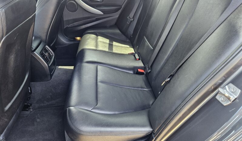 BMW 3 Series 2.0 320i M Sport Euro 6 (s/s) 4dr, 2015 model full