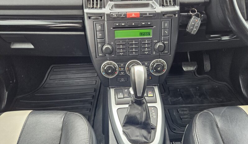 Land Rover Freelander 2 2.2 SD4 Sport LE CommandShift 4WD Euro 5 5dr, 2011 model full