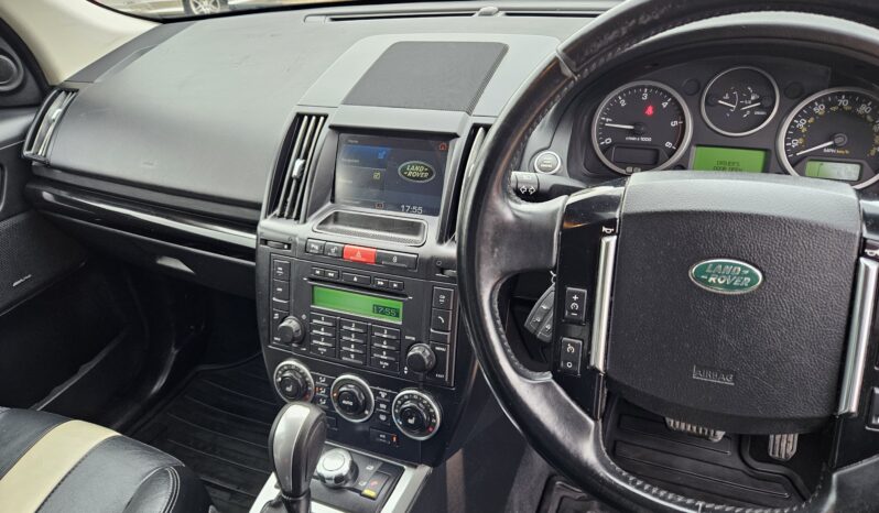 Land Rover Freelander 2 2.2 SD4 Sport LE CommandShift 4WD Euro 5 5dr, 2011 model full