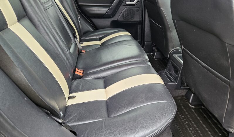 Land Rover Freelander 2 2.2 SD4 Sport LE CommandShift 4WD Euro 5 5dr, 2011 model full
