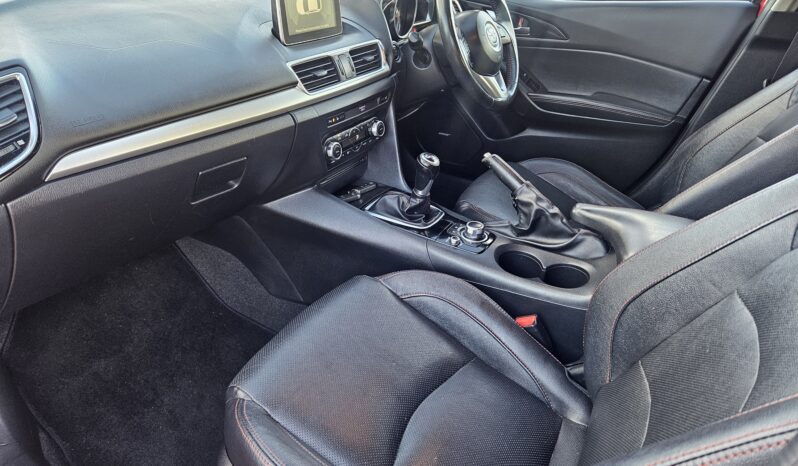 Mazda Mazda3 2.0 SKYACTIV-G Sport Nav Euro 5 (s/s) 5dr, 2014 model full