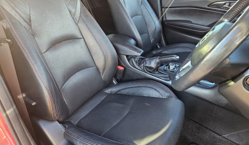 Mazda Mazda3 2.0 SKYACTIV-G Sport Nav Euro 5 (s/s) 5dr, 2014 model full