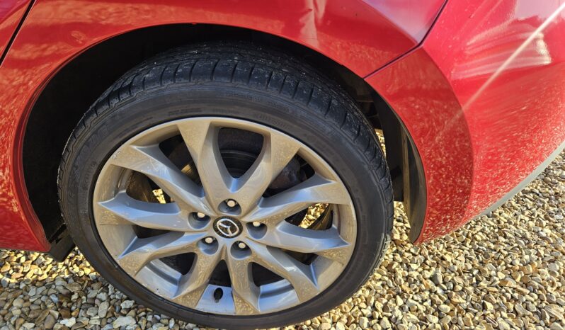 Mazda Mazda3 2.0 SKYACTIV-G Sport Nav Euro 5 (s/s) 5dr, 2014 model full